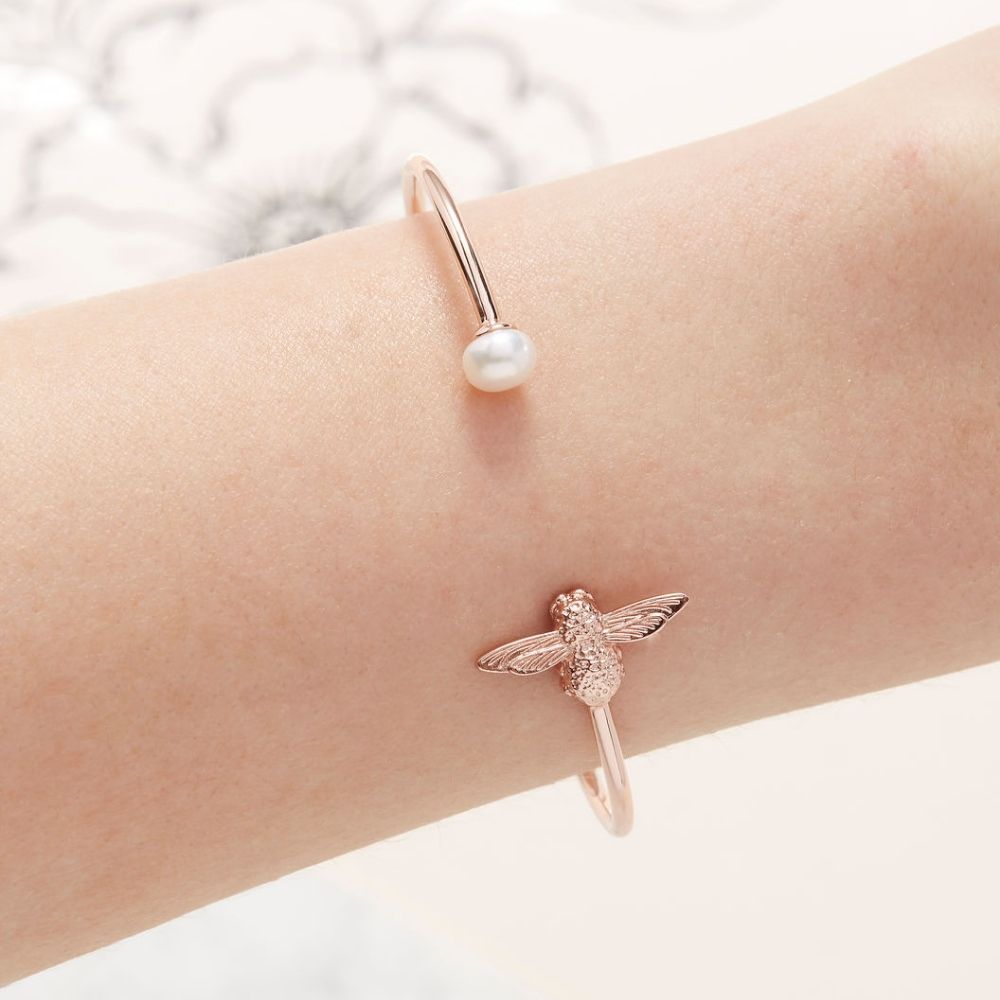 Pearl Bee Rose Gold Bangle Seven Season