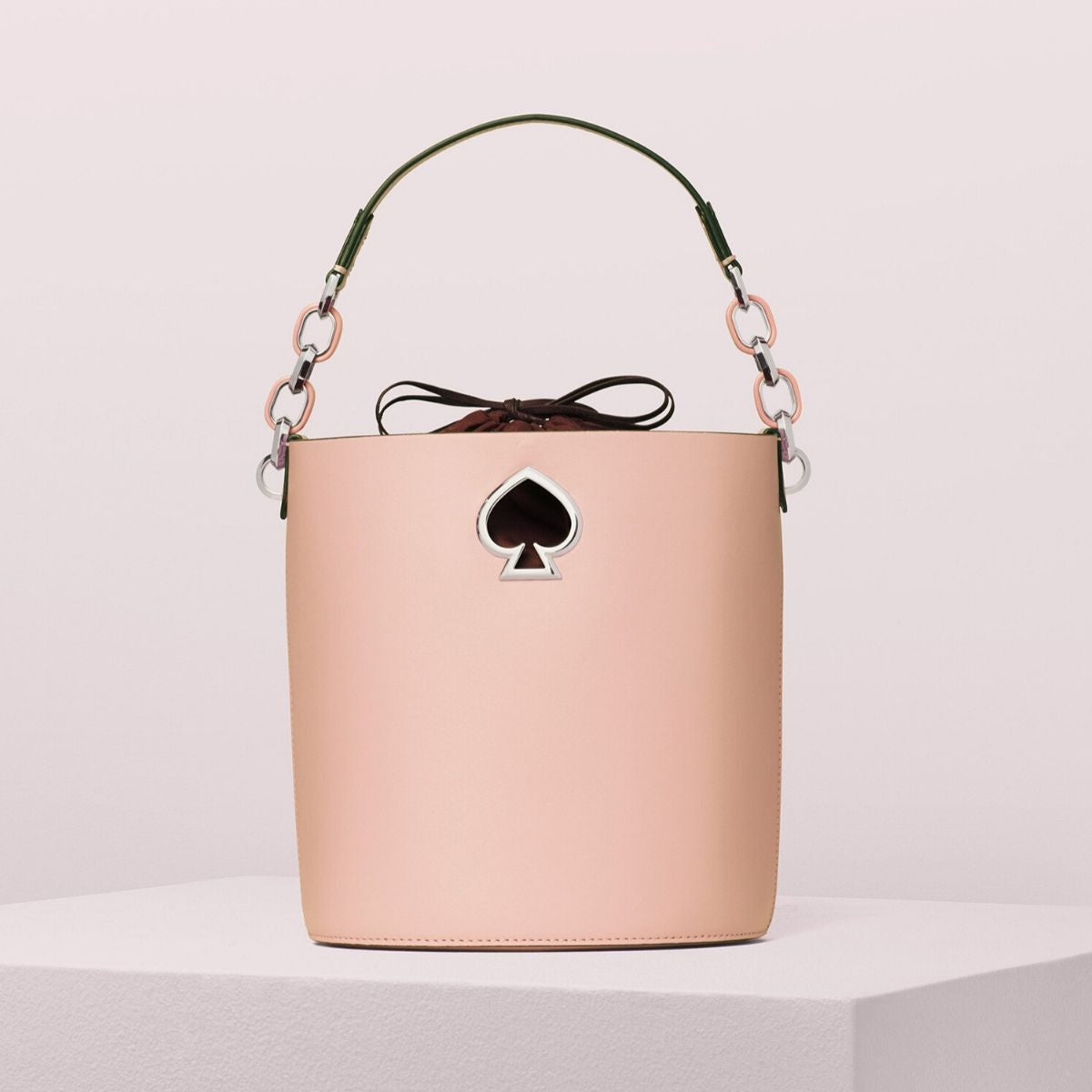 Kate spade busy on sale bucket bag