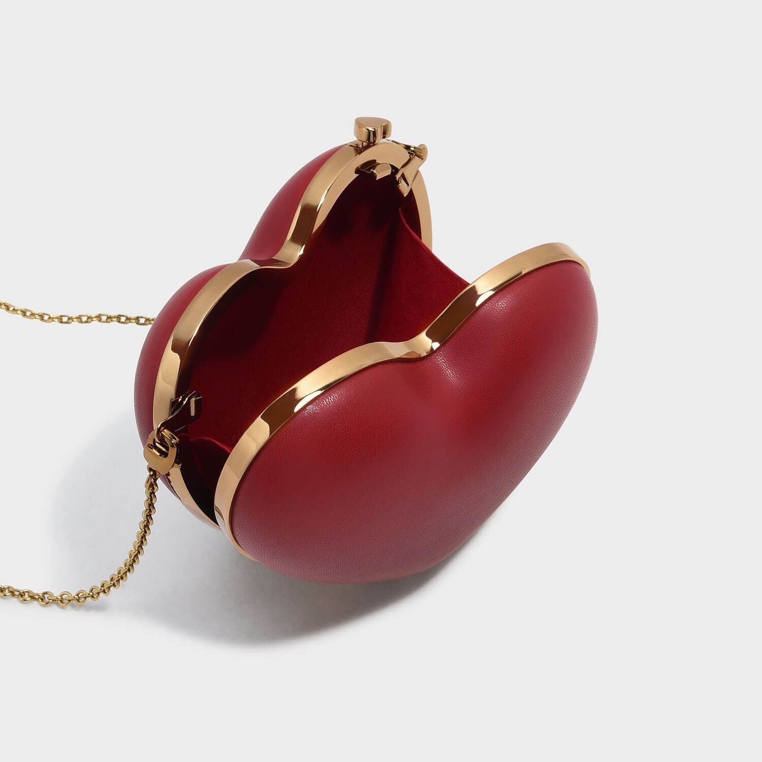 Red heart clutch bag top