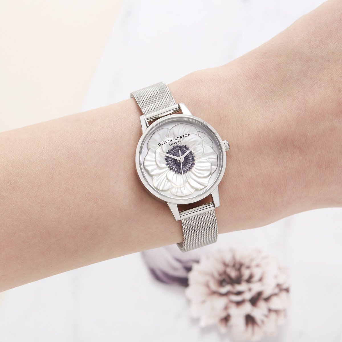 3D Anemone Midi Dial Silver Mesh Watch Seven Season