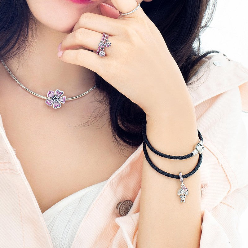 Flower girl charm bracelet top
