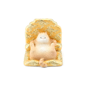 Seven Season Forbidden City Royal Cat Sitting in Dragon Throne Smart Phone Stand