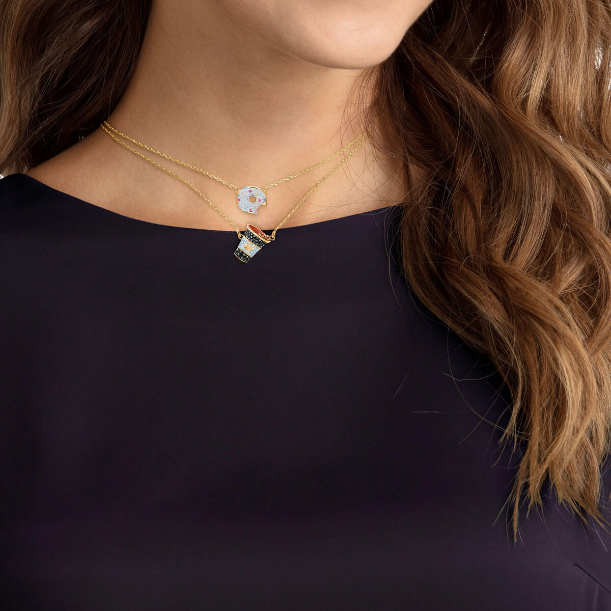 【SWAROVSKI】Nicest ドーナツ&コーヒー セット(2) ネックレス Nicest Donut and Coffee Multi-Colored Gold Plating Necklace
