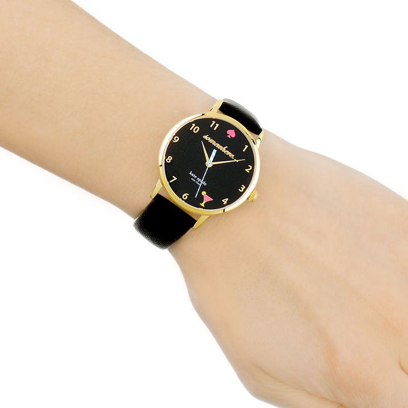 Metro 5 O clock Somewhere Black Leather Watch Seven Season