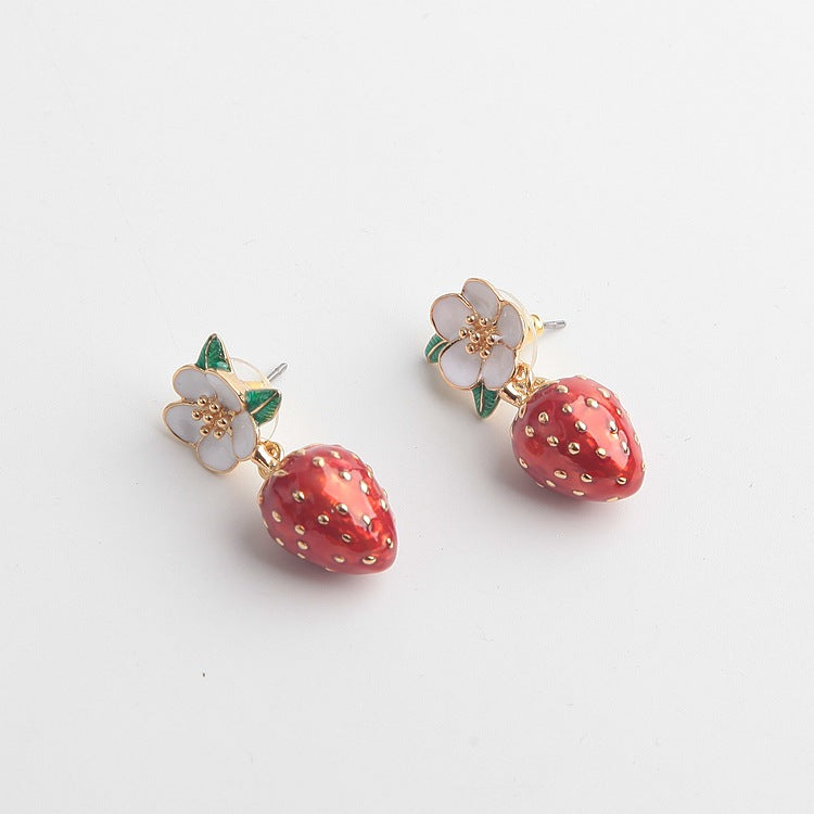 filosof ejer Rullesten Picnic Perfect Strawberry Drop Earrings - Seven Season